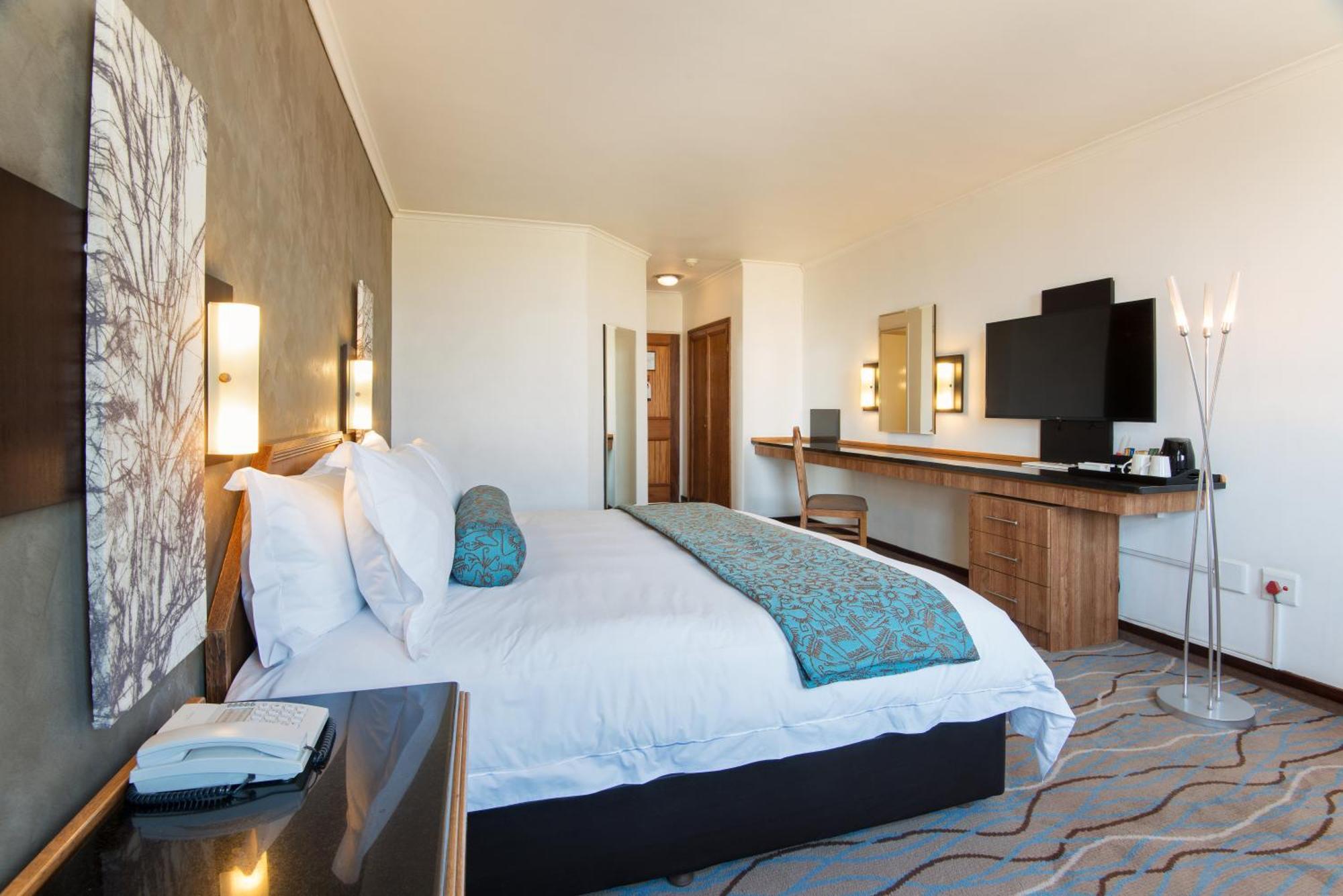The Centurion Hotel Luaran gambar