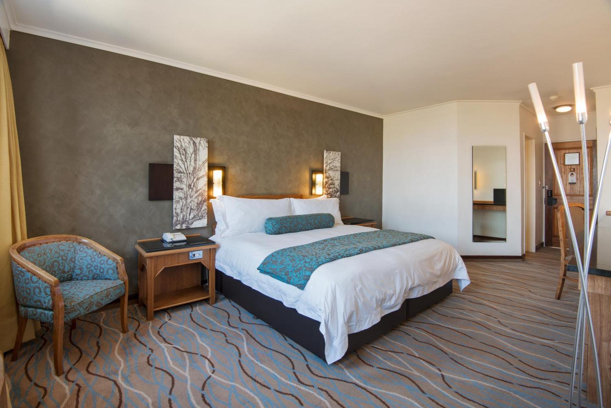 The Centurion Hotel Luaran gambar
