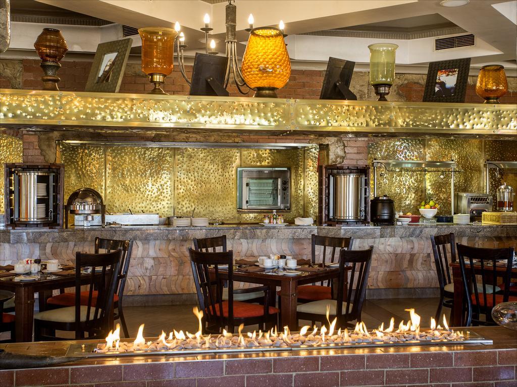 The Centurion Hotel Luaran gambar